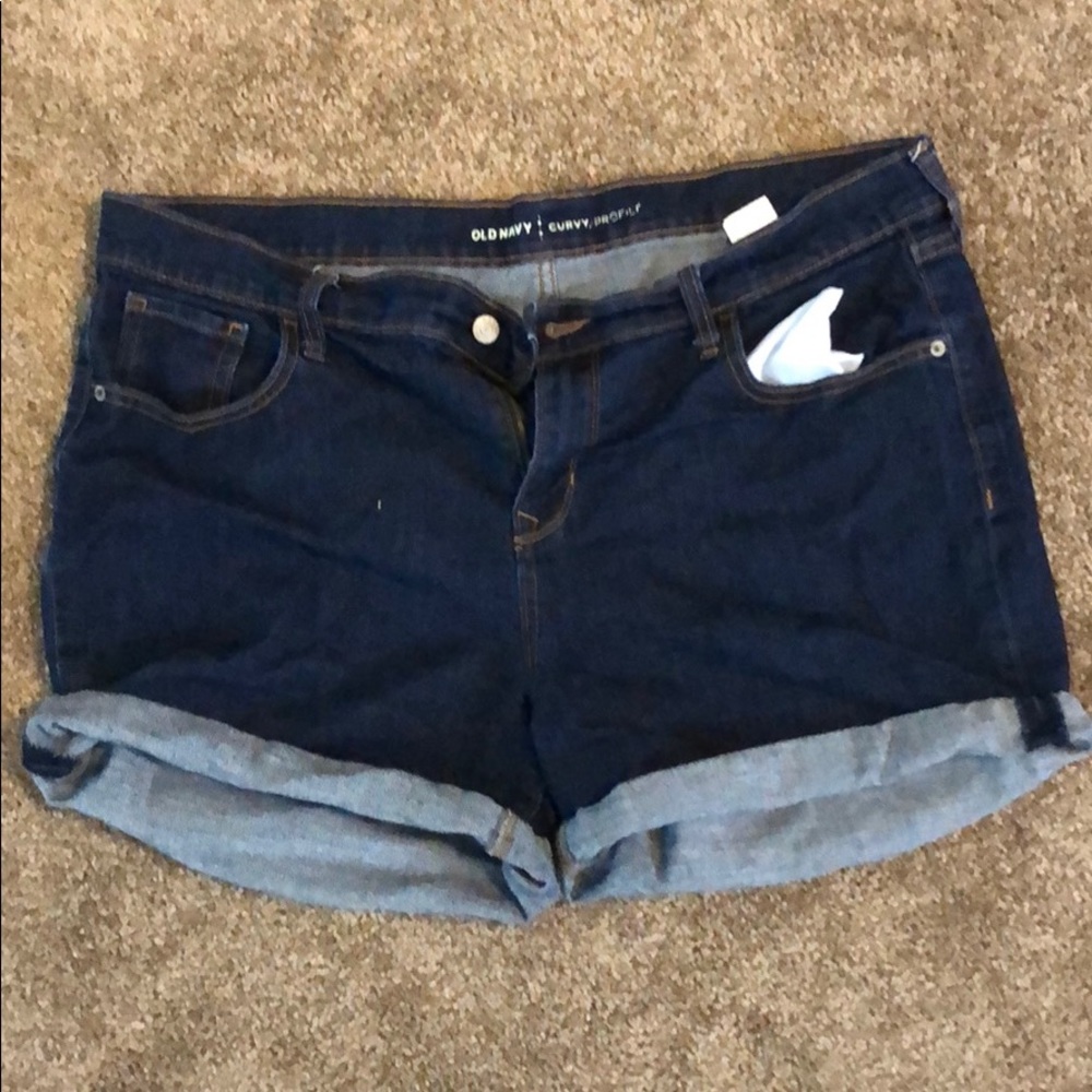 Old Navy curvy dark wash jean shorts
